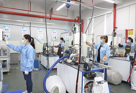 傲群毛刷生產(chǎn)廠(chǎng)家現(xiàn)場(chǎng)